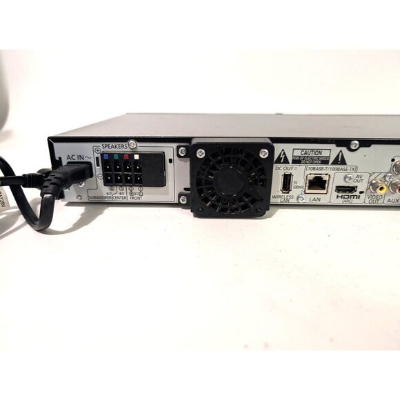Panasonic SA-BT730 5.1 Home Theater System Blu-Ray / DVD Player No Remote *READ* - Picture 12 of 16